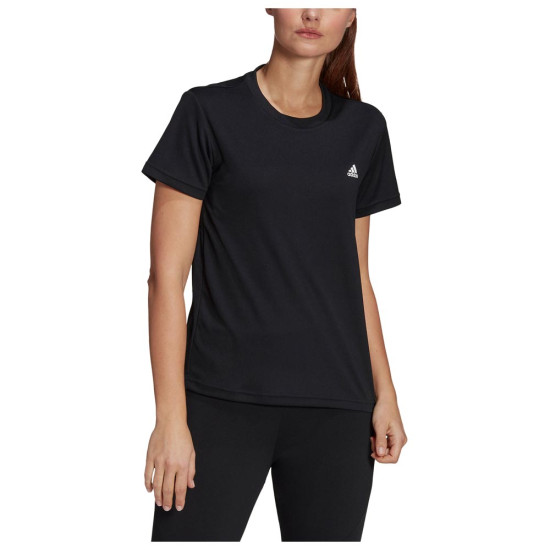 Adidas Γυναικεία κοντομάνικη μπλούζα Aeroready Designed 2 Move Adidas Γυναικεία κοντομάνικη μπλούζα Aeroready Designed 2 Move